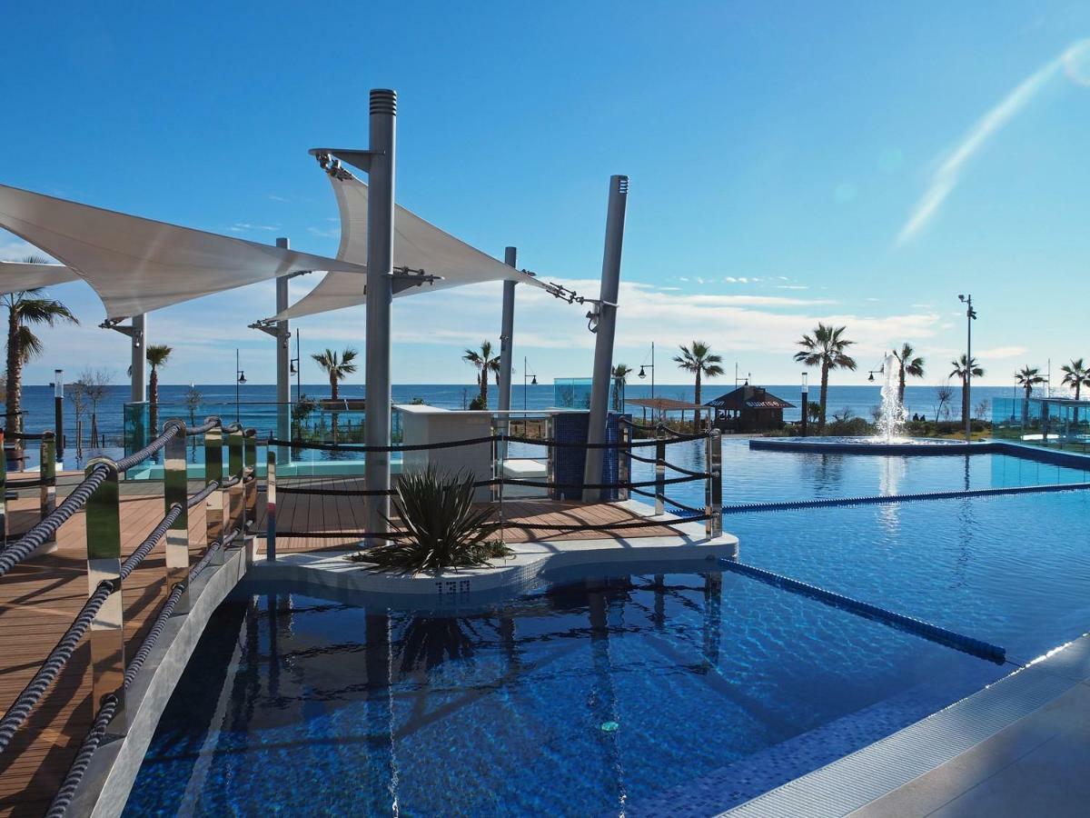 Апартаменты Sea Senses Торевьиа Экстерьер фото